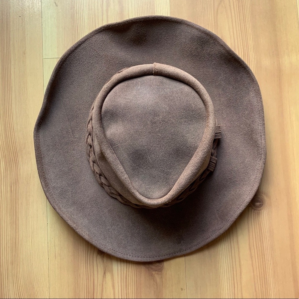 Minnetonka wide brim leather hat